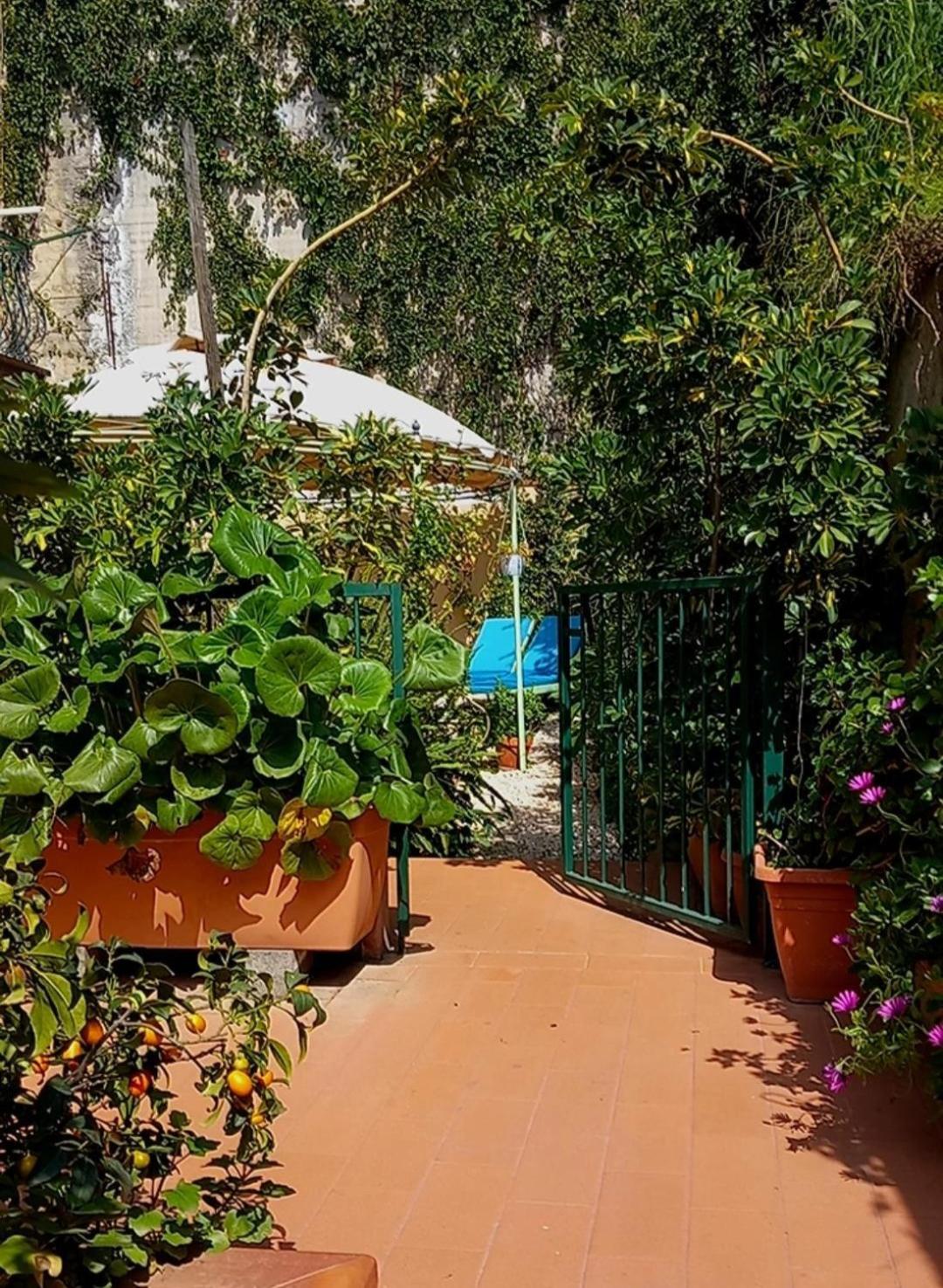Bed And Breakfast Rosangela Таормина Экстерьер фото